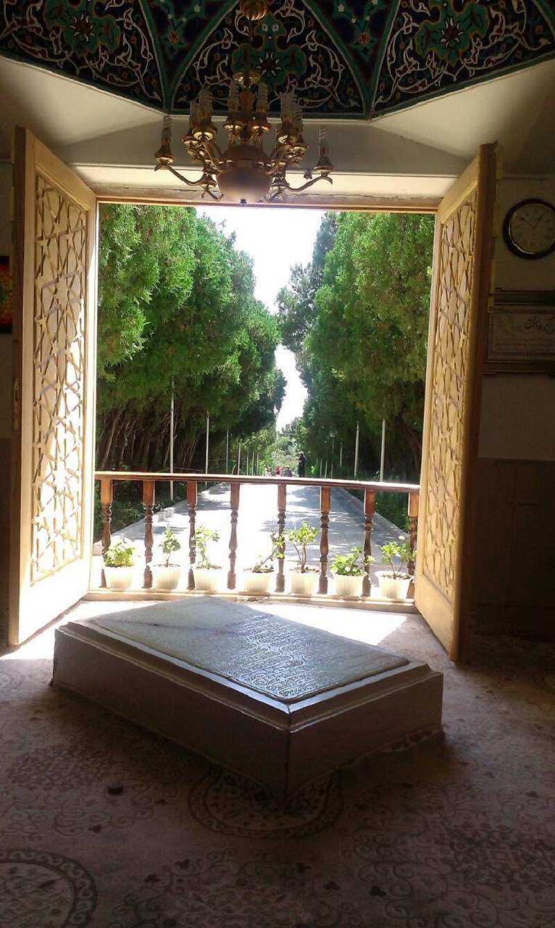 قبر شیخ ابوالحسن خرقانی